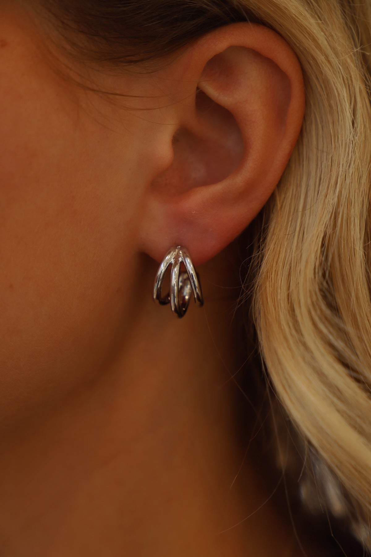 SILVER TRIPLE HOOP STUDS-Vavasi