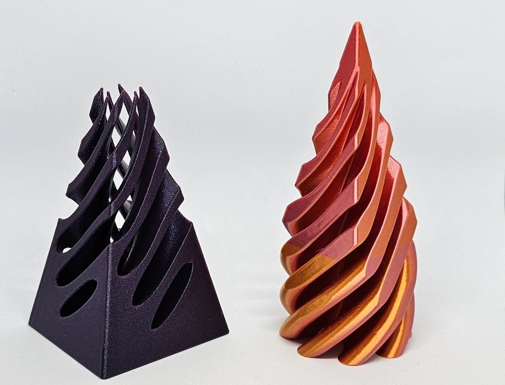 Impossible Pyramids - Hypnotic 3D Sculptures
