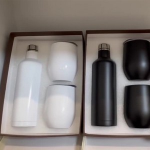 20oz Personalized Wine Bottle