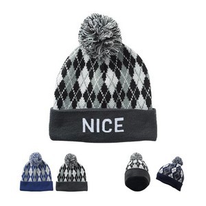 Diamond Pattern Knitted Pompom Beanie