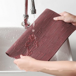 Eco-Friendly Diamond Pattern PVC Dish Mat