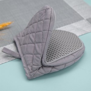 HeatShield Silicone Grip Oven Mitt
