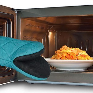 Textured Honeycomb Mitt