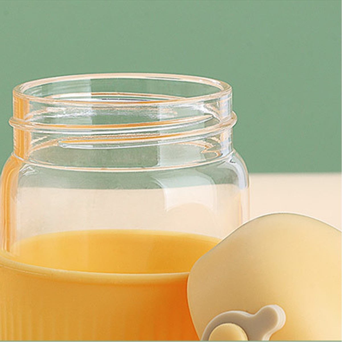 7.44oz Glass Water Cup with Secure Lid