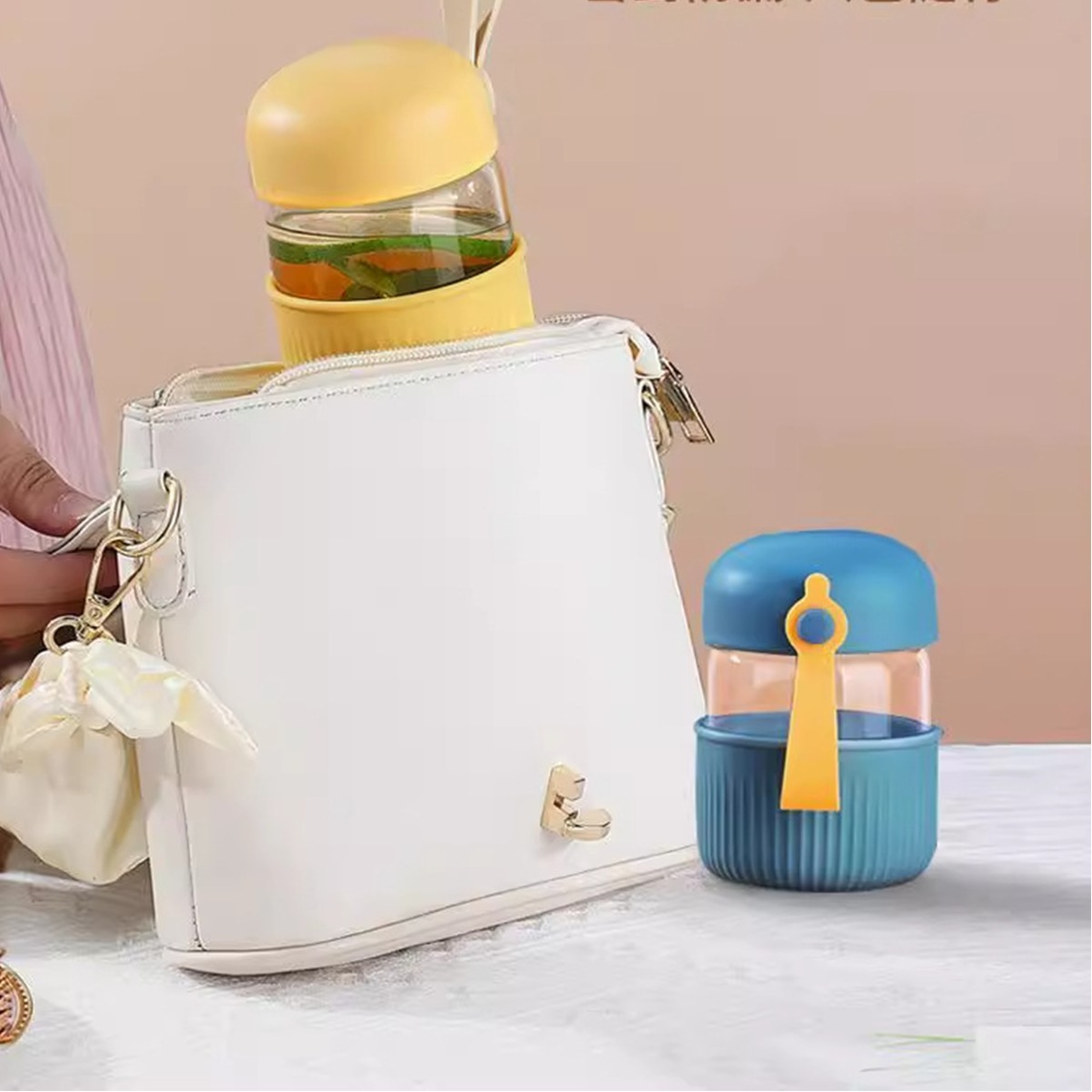 7.44oz Glass Water Cup with Secure Lid