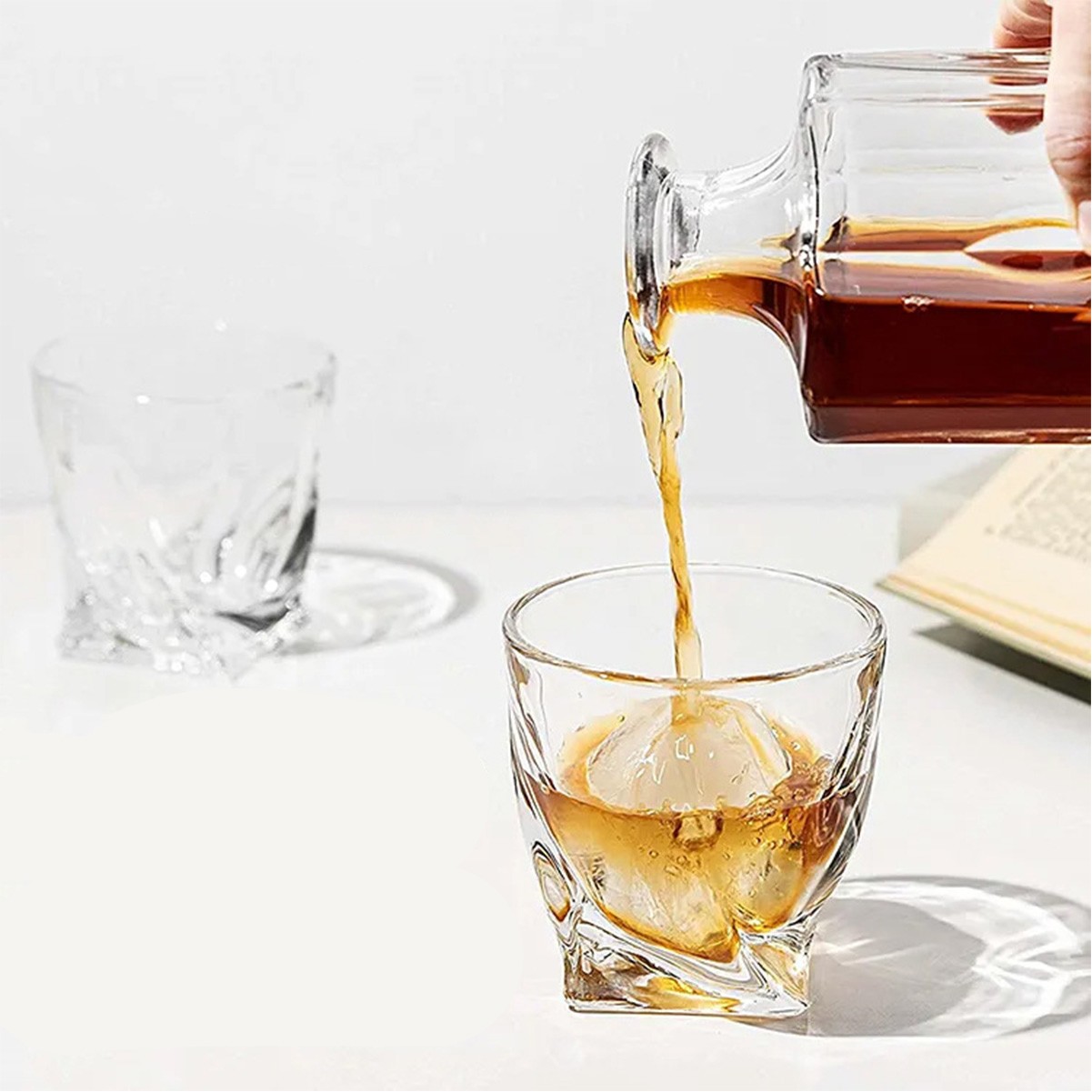 10oz Ice-Shaking Wine Glasses