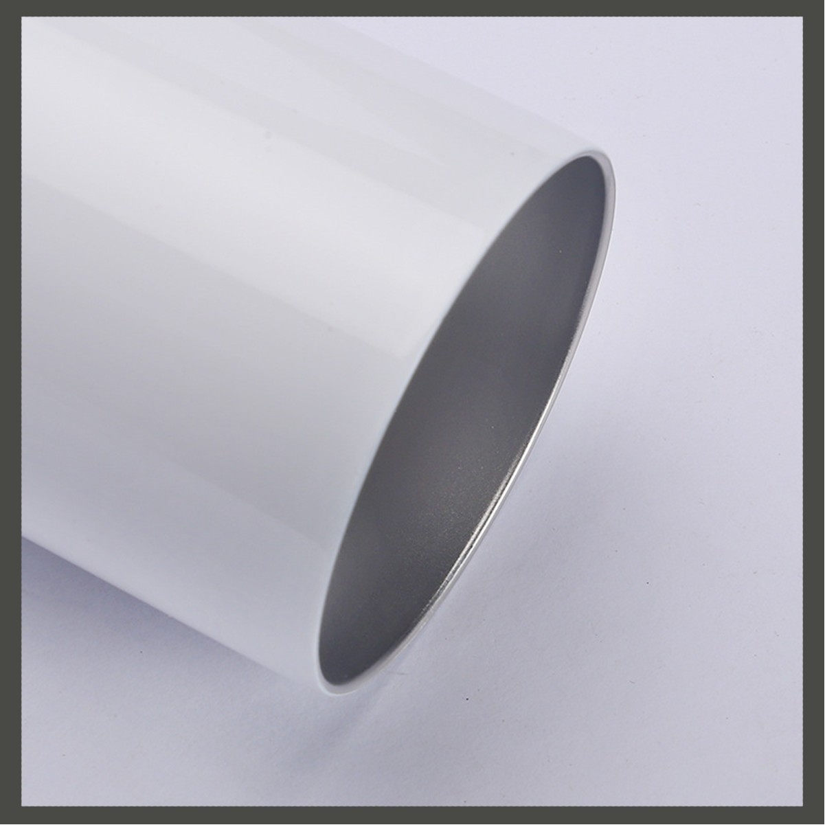 20oz Stainless Steel Double-Layer Insulation Tumbler with Splash Cover and Straw