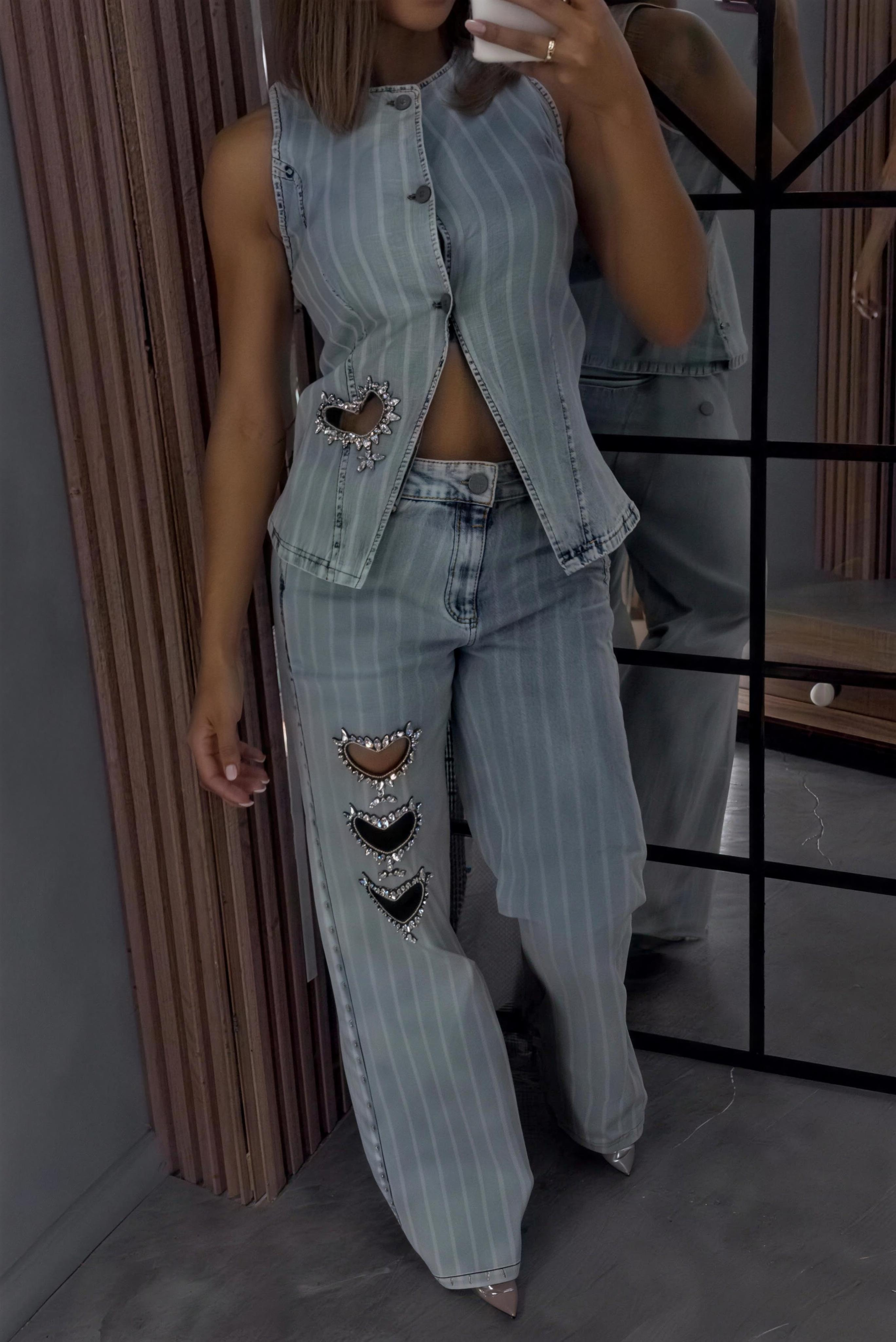 Women's Heart Rhinestone Vintage Washed Stripe Vest + Jeans