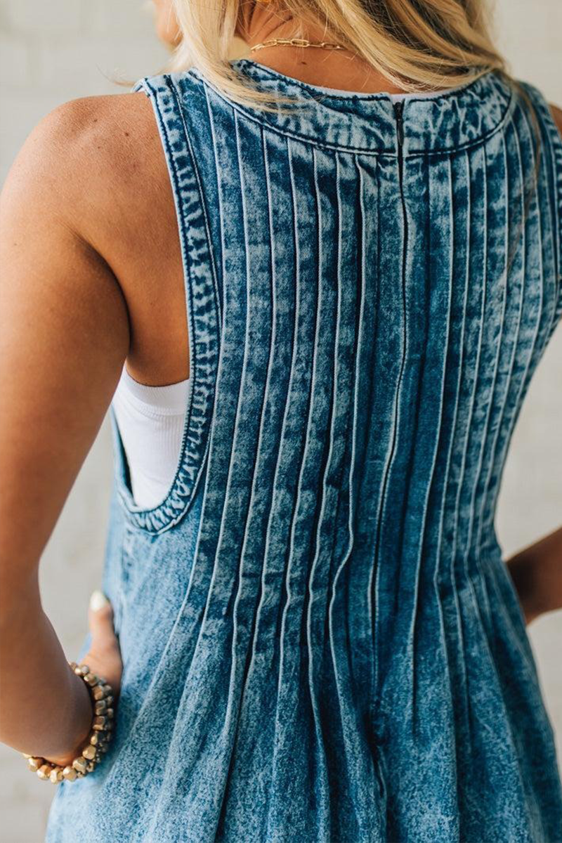 Women's V-neck Sleeveless Casual Pleated Denim Jumpsuit