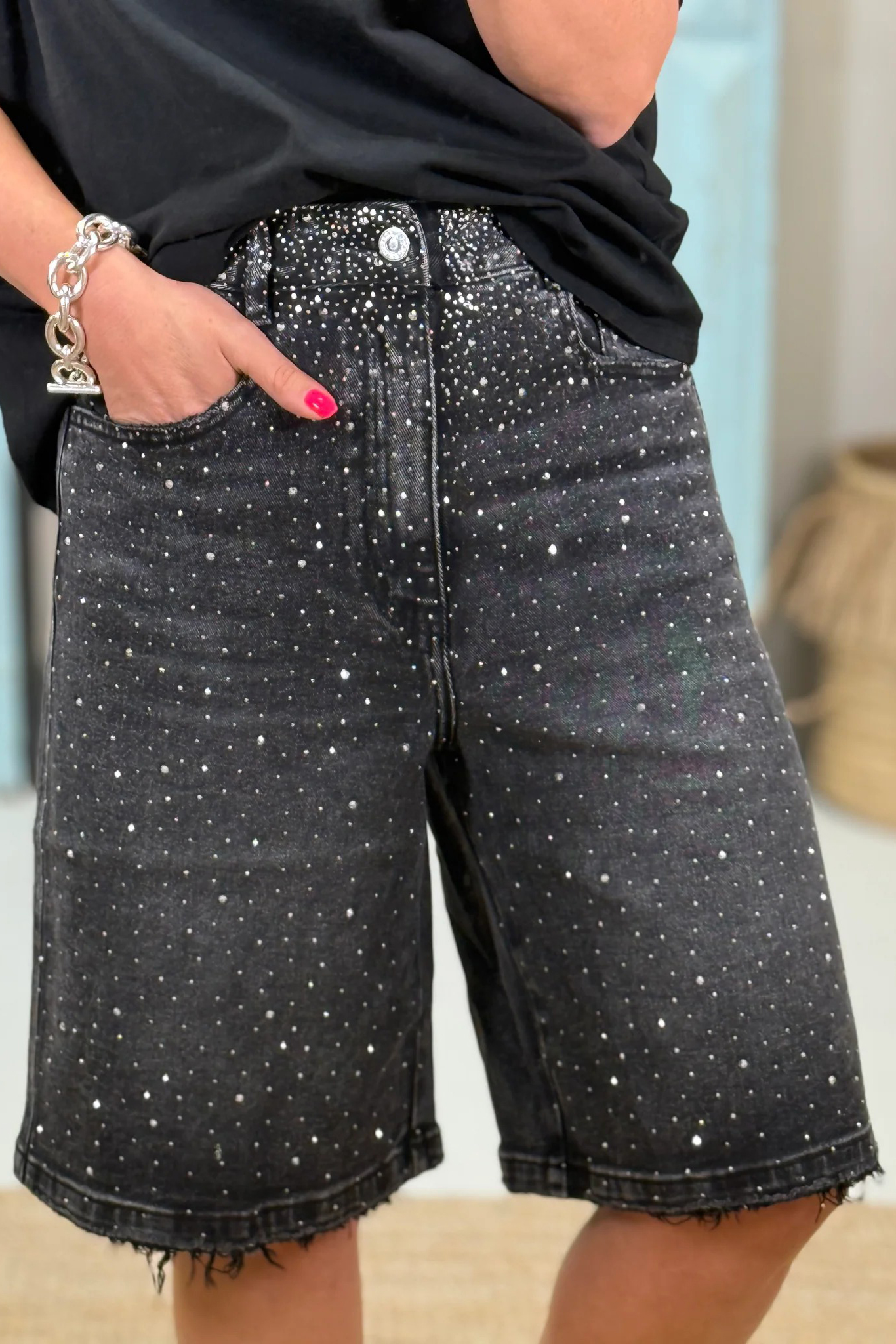 Women's Rhinestone Casual Straight Leg Denim Shorts