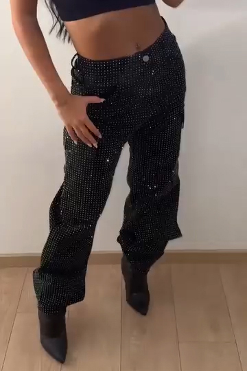 Women's Fashion Flap Pocket Rhinestone Jeans