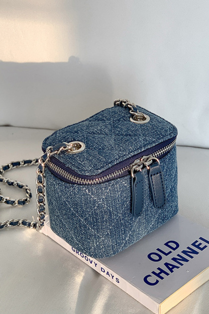 Women's Structured Quilted with Chain Box Bag