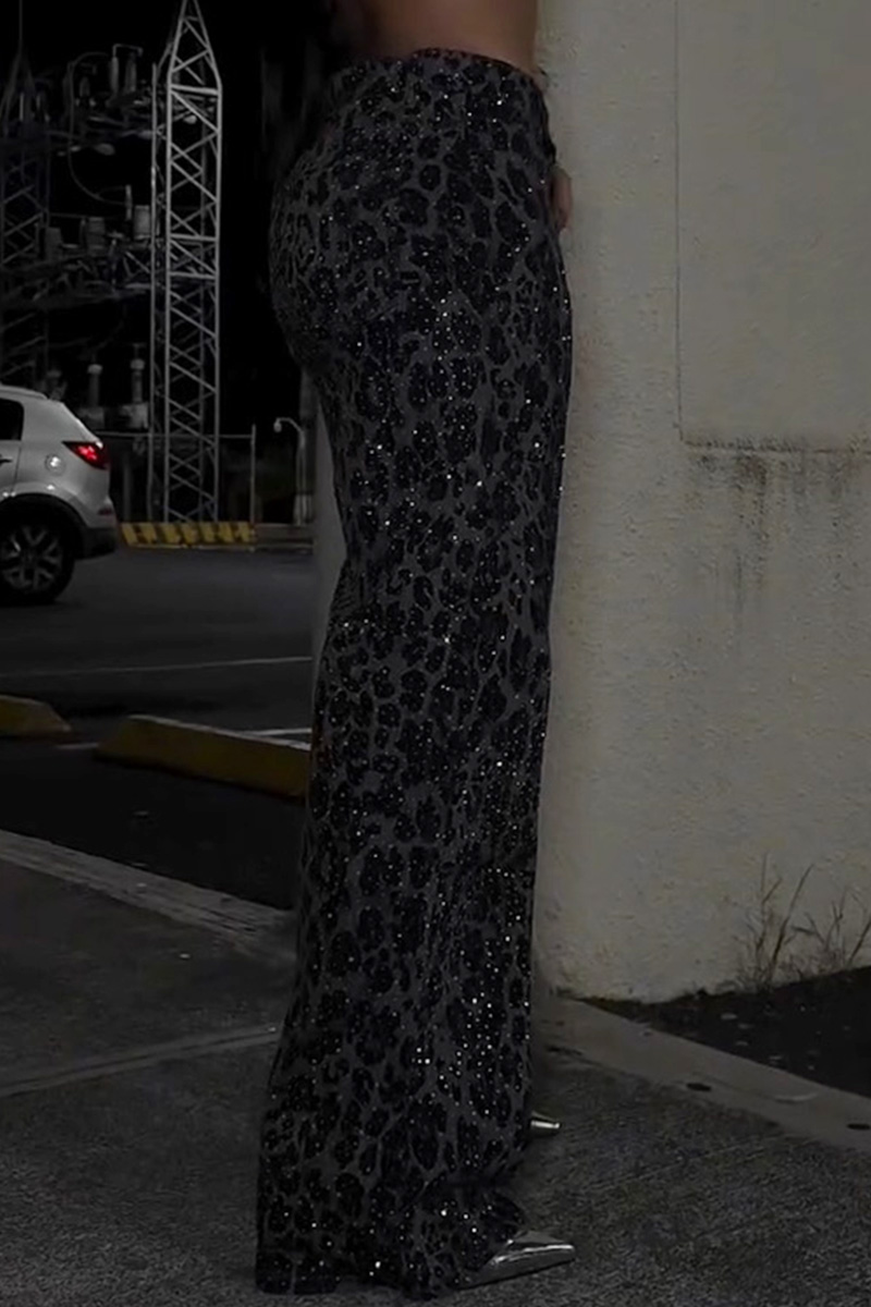 Lady's Leopard Print Rhinestone Jeans