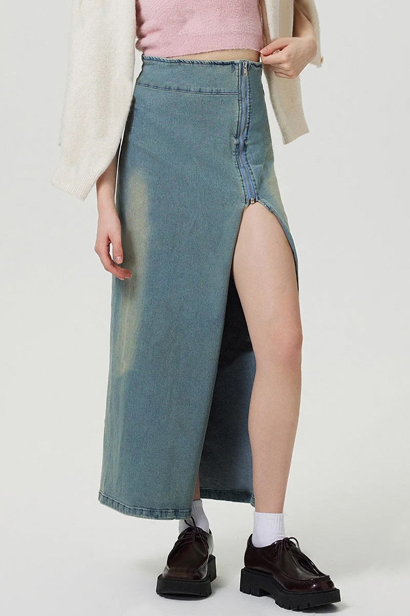 Women's Elasticized Side-Slit Cowboy Midi Skirt