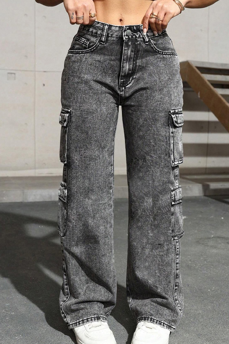Women's Distressed Wash Multi-Pocket Cargo Jeans