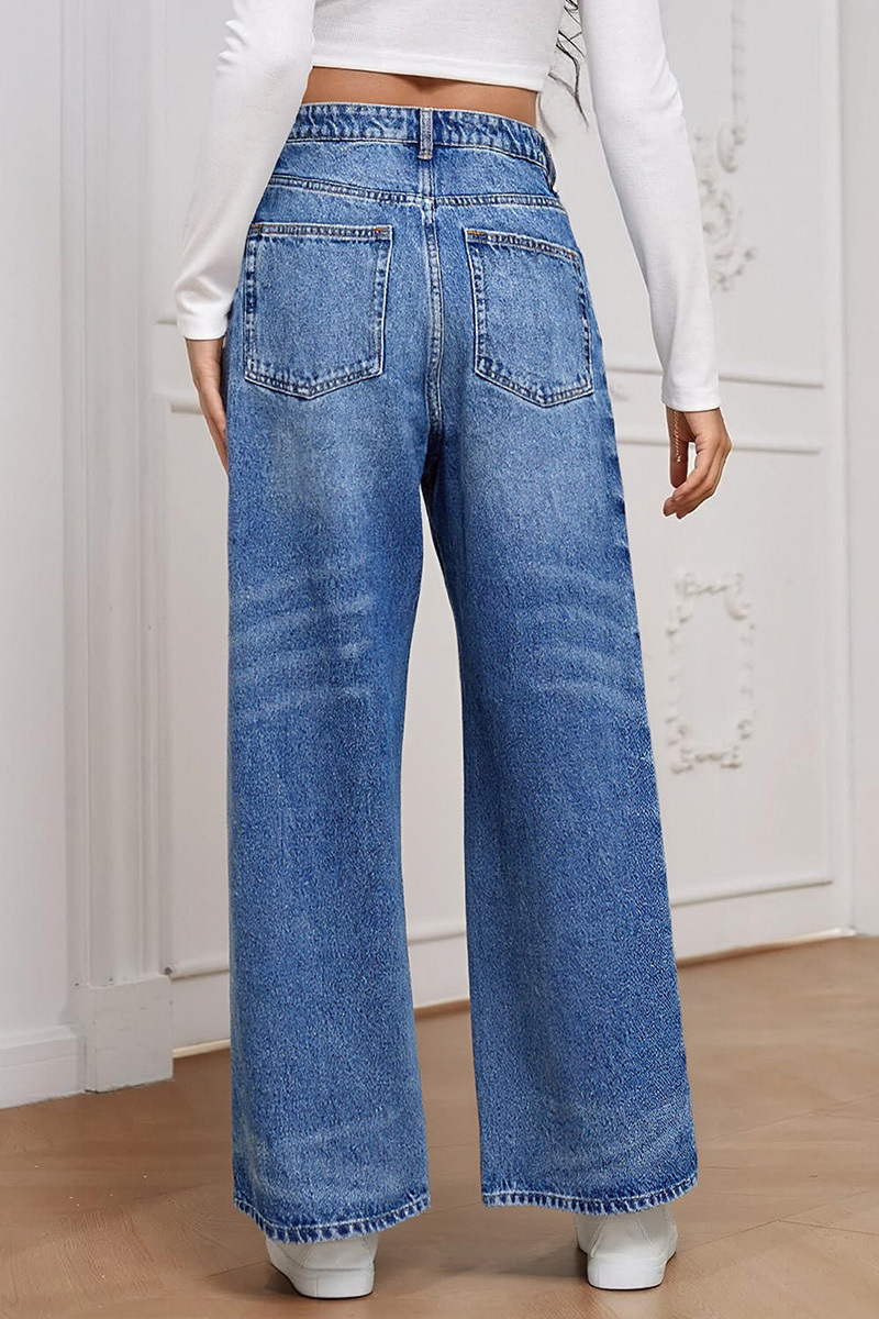 Women's Stylish Metal Rivet Embellished Straight Leg  Jeans