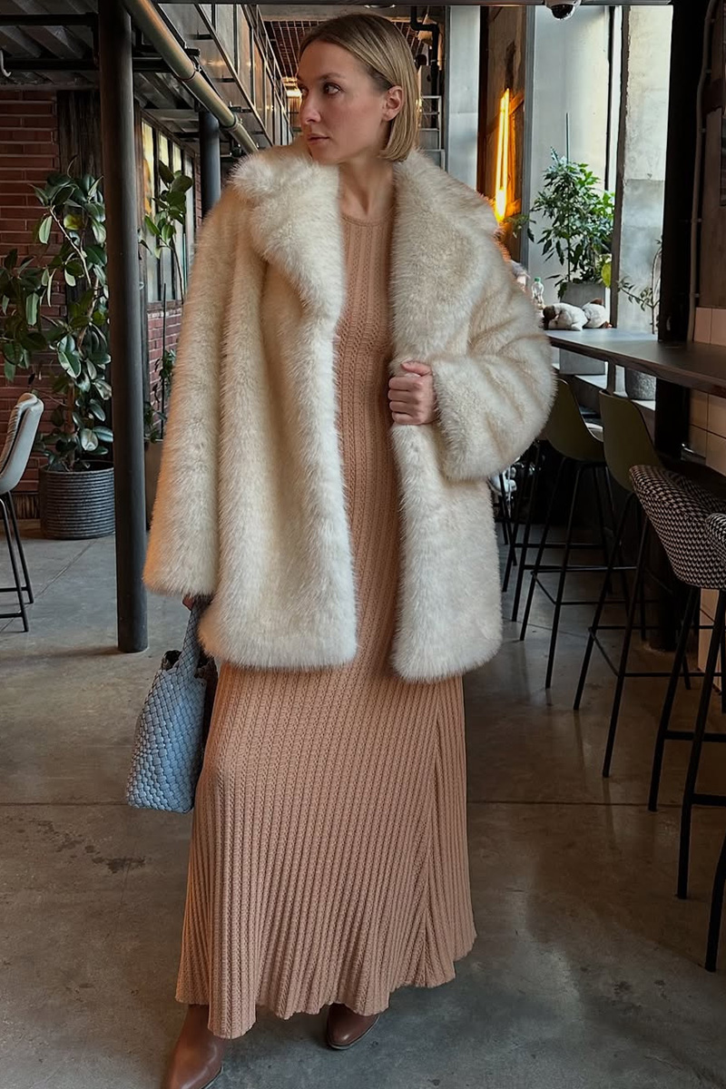 Ladies' Elegant Warm Mink Fur Coat