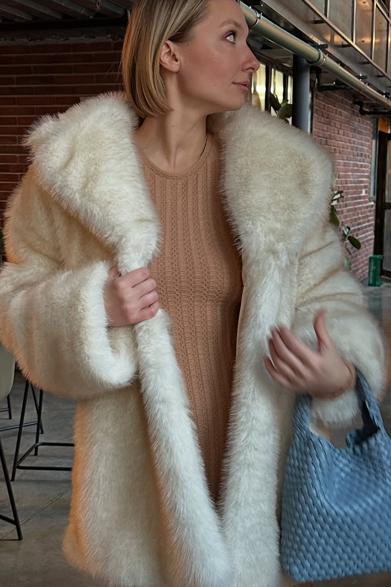 Ladies' Elegant Warm Mink Fur Coat