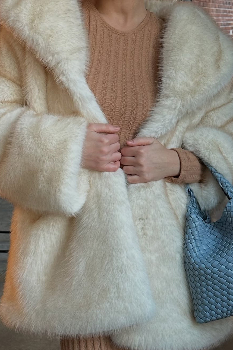 Ladies' Elegant Warm Mink Fur Coat