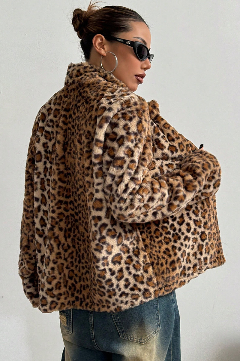 Ladies' Button-Down Flip-Collar Thickened Leopard Print Coat