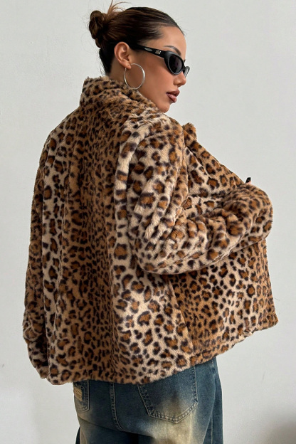 Ladies' Button-Down Flip-Collar Thickened Leopard Print Coat
