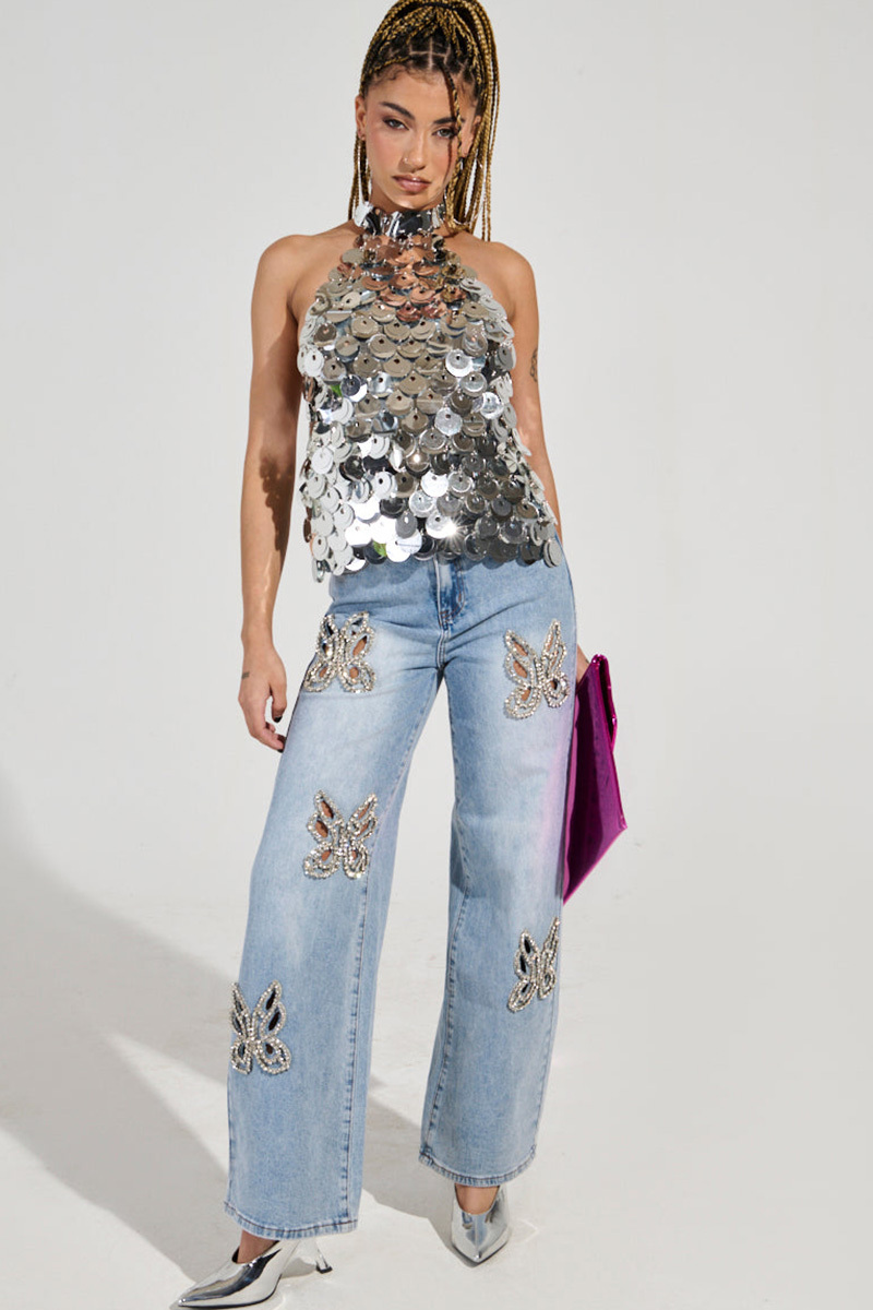 Elegant Crystal Butterfly Accent High-Waisted Jeans