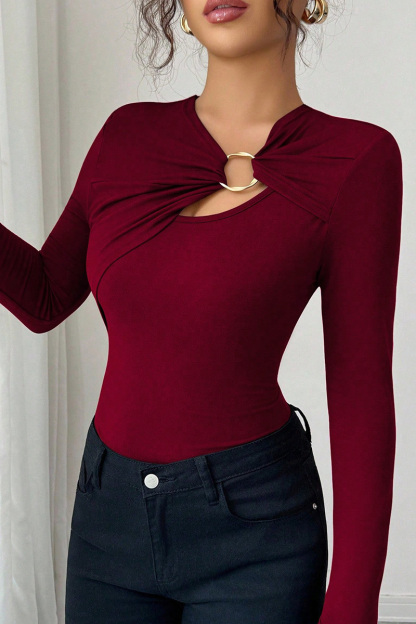 Lady's Asymmetric Hollow-Out Metal Decoration Top