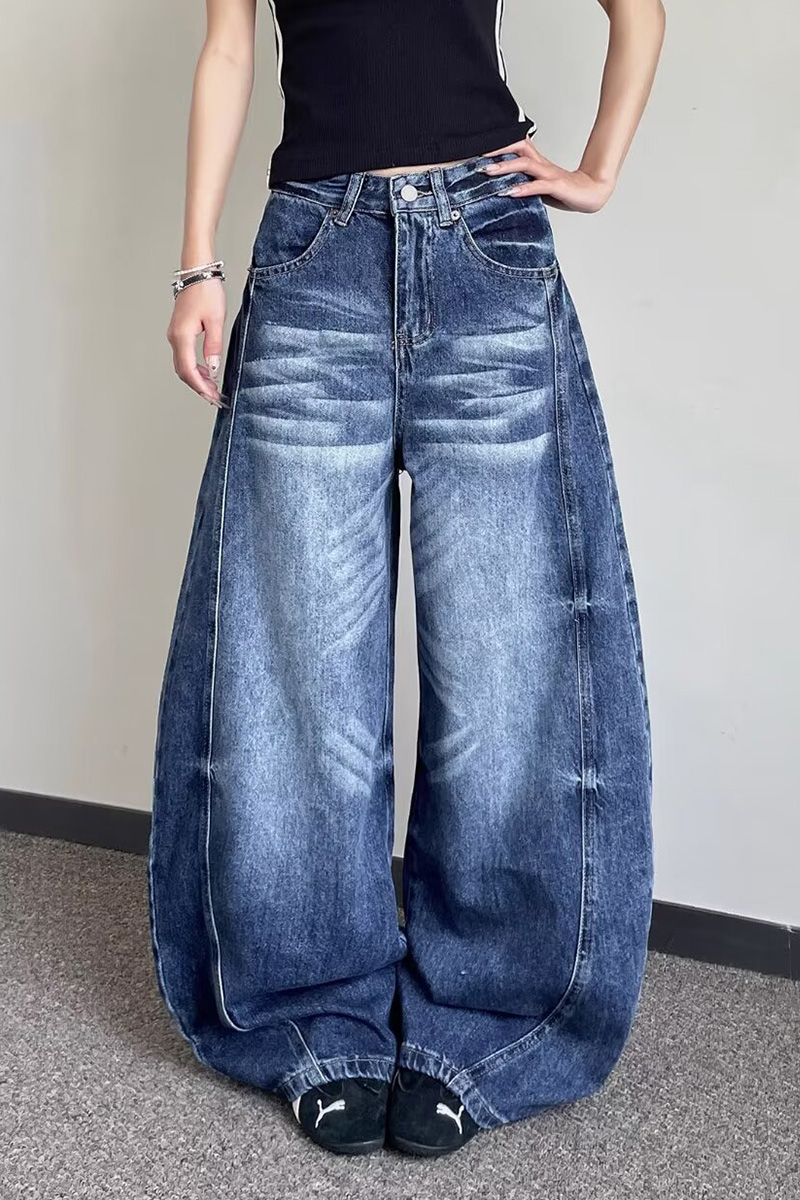 Women's Fashion Cutting Deconstructed Curve Knife Jeans