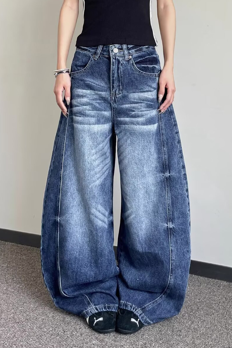 Women's Fashion Cutting Deconstructed Curve Knife Jeans