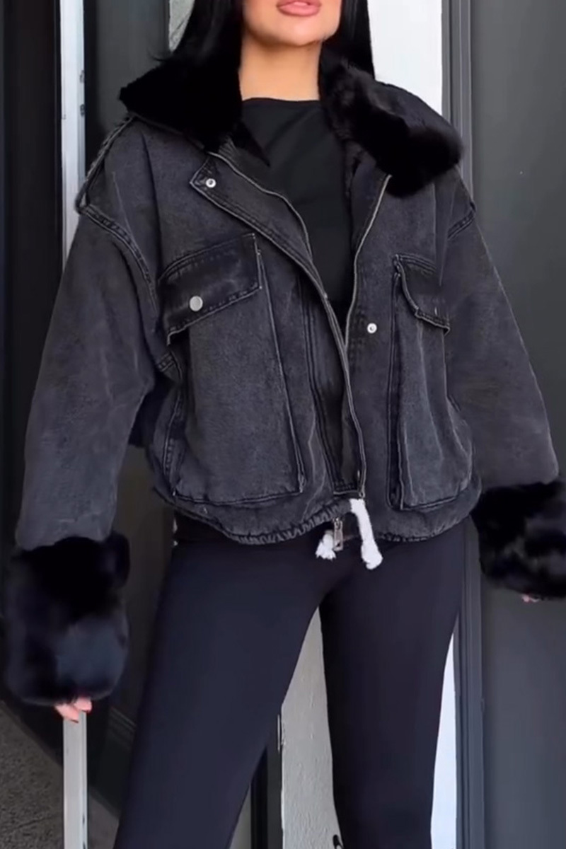 Stylish Cropped Denim Jacket With Plush Faux Fur Collar
