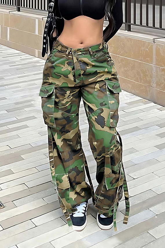 Women's Street Style Cargo Pants With Camouflage Print