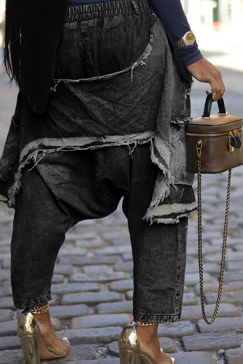 Stylish Frayed Hem Drop-Crotch Jeans for Women