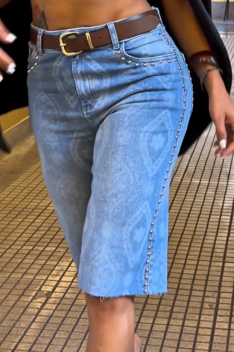 Women's Denim Mid Shorts With Side Studs Embellishment