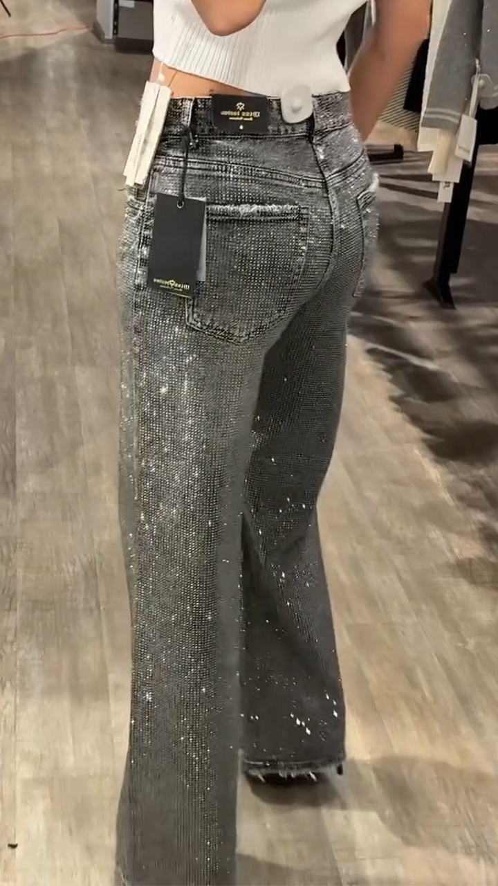 Women Rhinestone Washed Casual Jeans