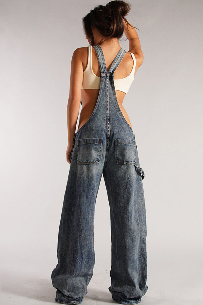 Women's Loose Utility Denim Jumpsuit with Multiple Pockets