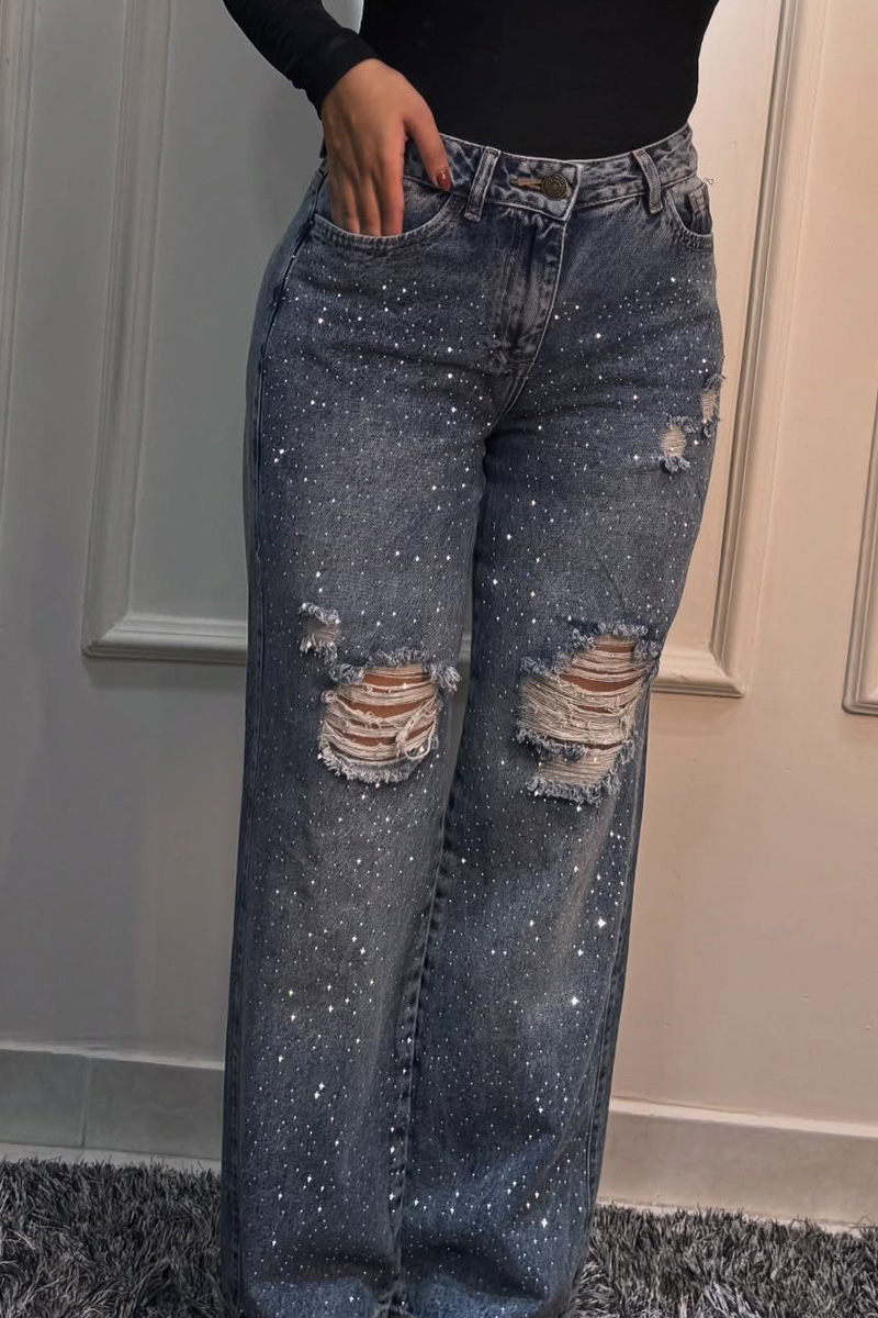 Distressed Women's Crystal Embellished Knee Ripped Jeans