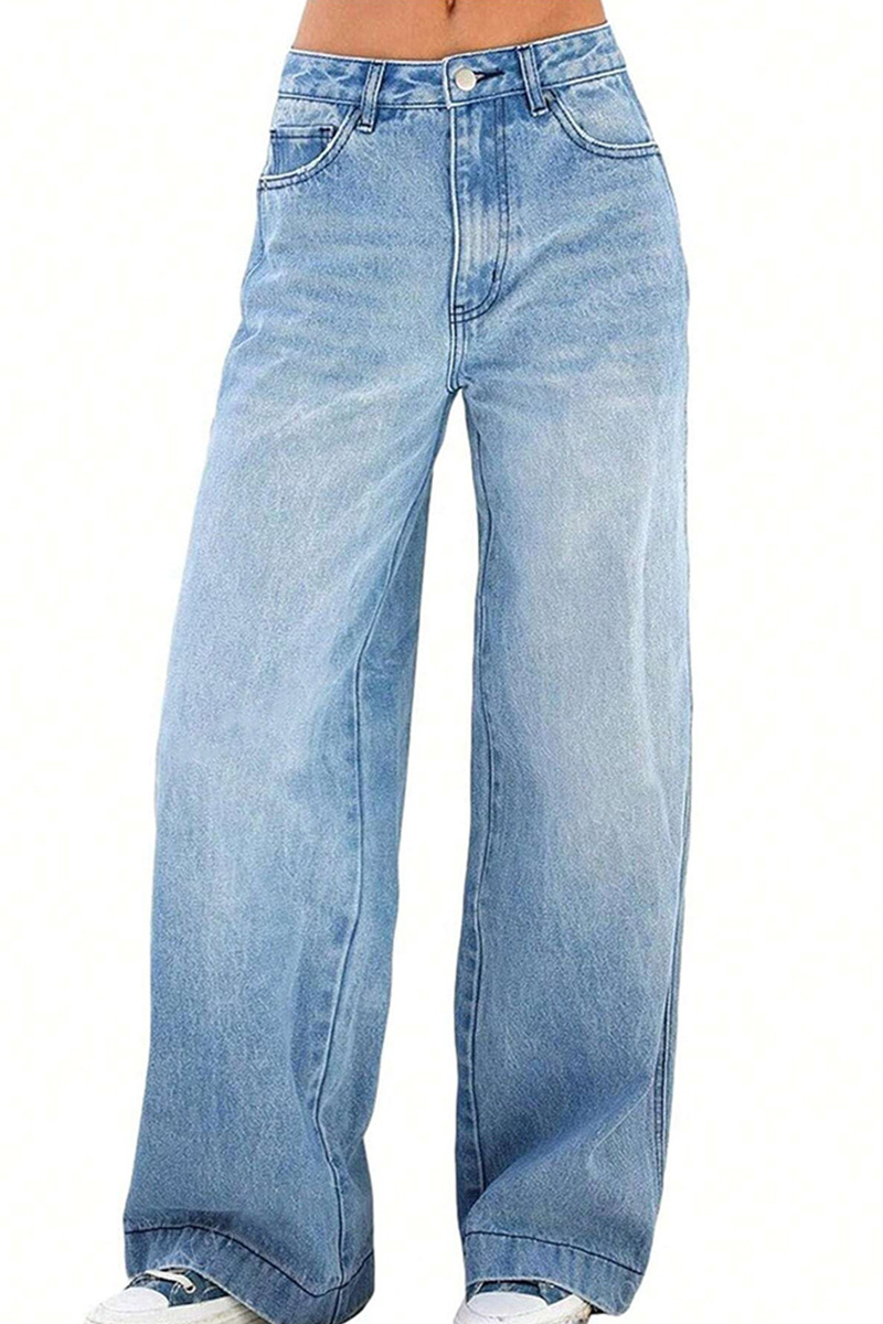 Women' s 90s Inspired Relaxed Fit Jeans