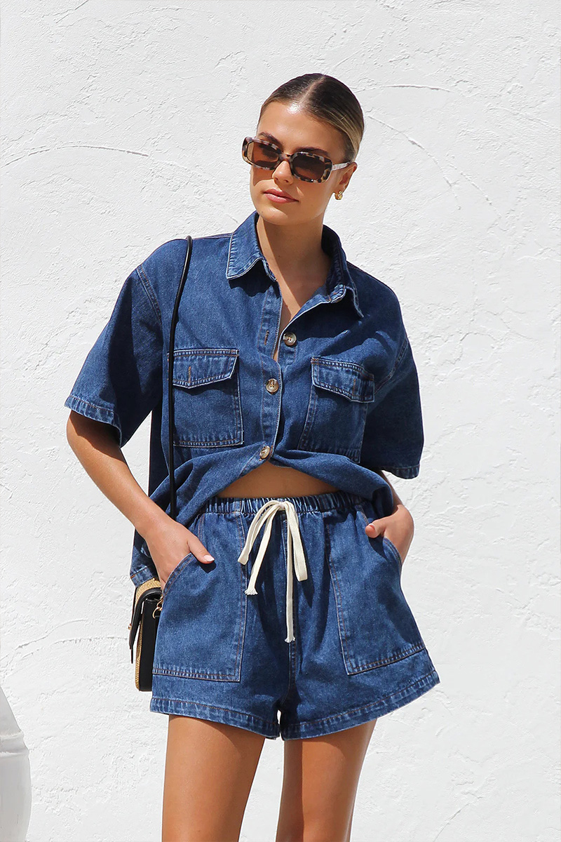 Women's Casual Loose Pocket Tee And Denim Shorts Two Piece Set