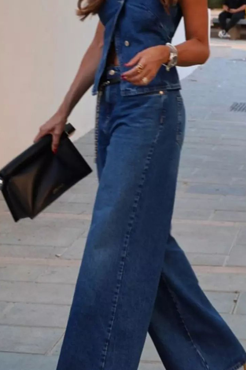 Vintage Inspired Sleeveless Denim Vest + Slimming Jeans  Set