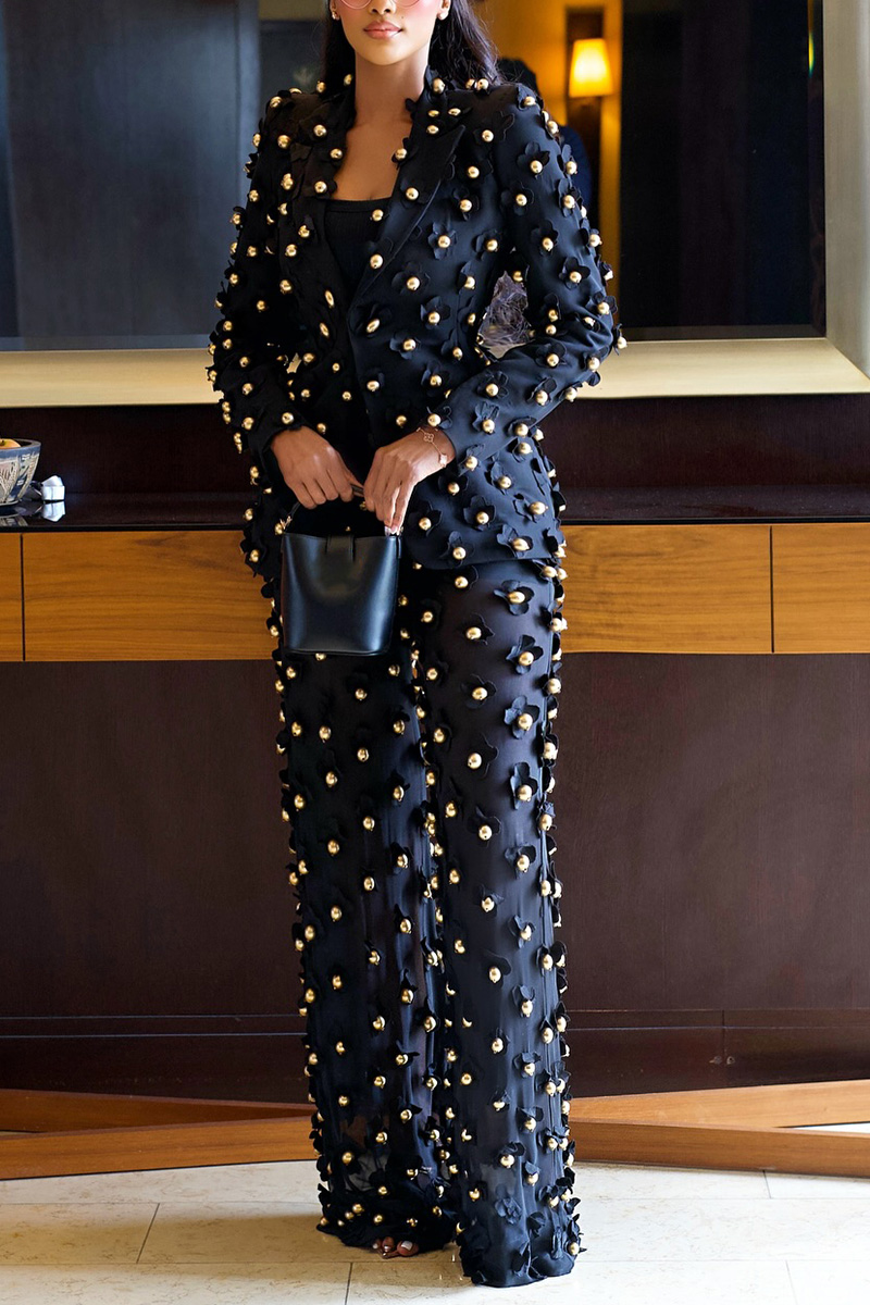 Women's Eye-catching Embroidered Floral Beaded Coat And Pants Sets