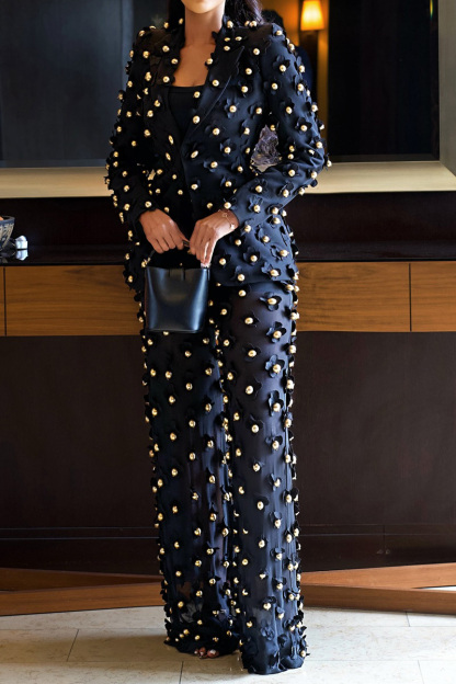 Women's Eye-catching Embroidered Floral Beaded Coat And Pants Sets