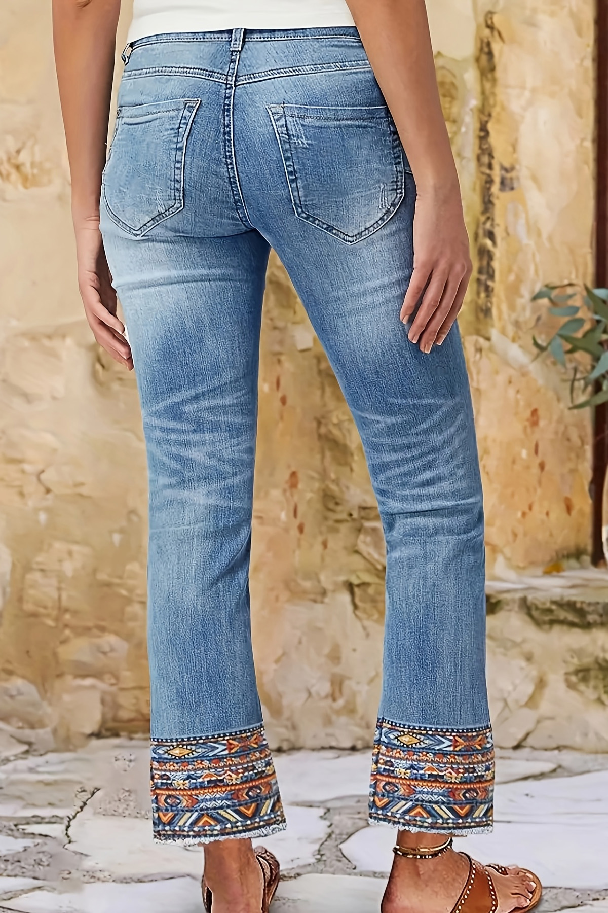 Women's Casual Embroidered Frayed Wide Leg Jeans