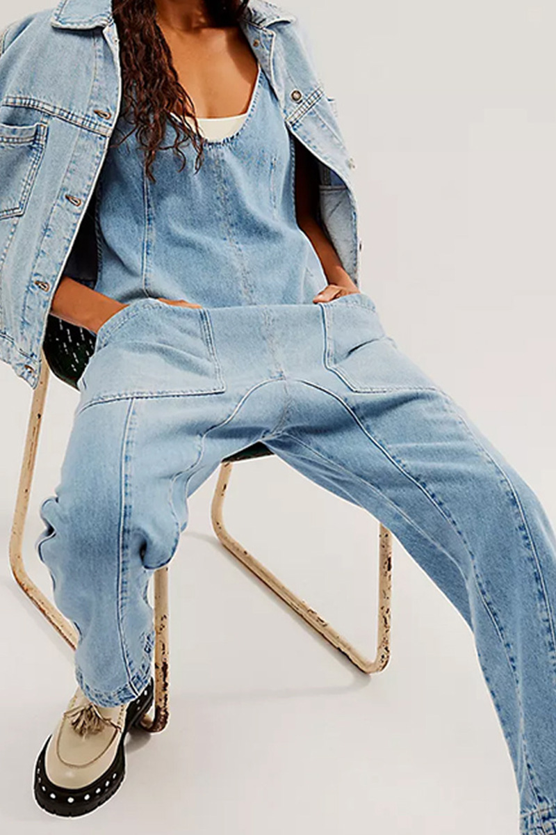 Women's V-Neck and Pockets Strap Denim Overalls