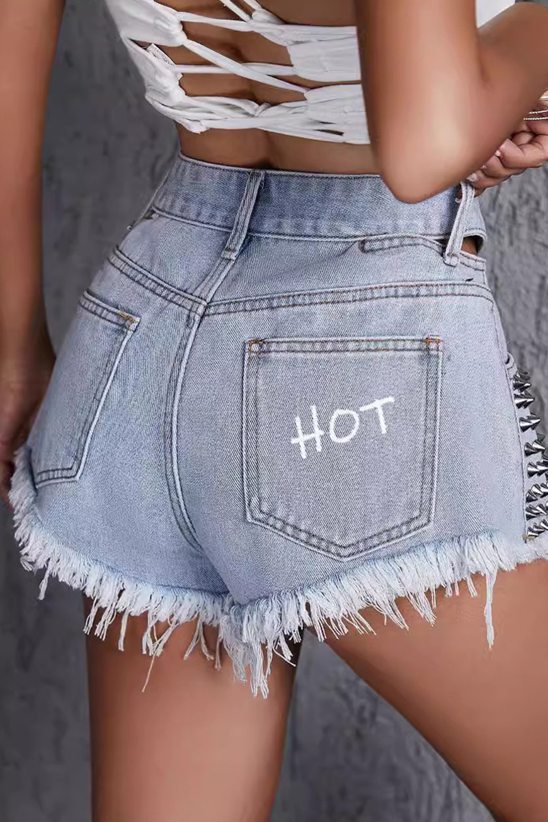 Women's Versatile Riveted  Denim Shorts