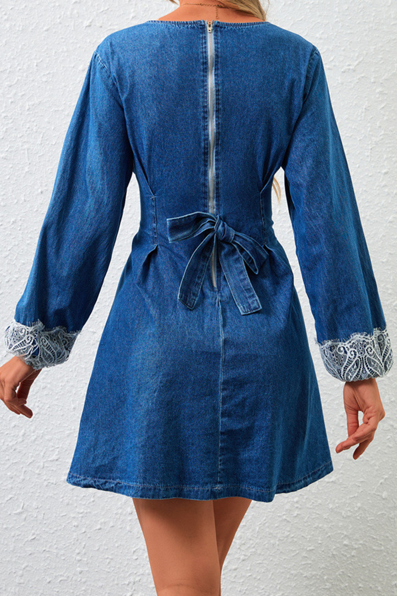 Women's Elegant Waist Defining Denim Maxi Dress With Long Sleeves