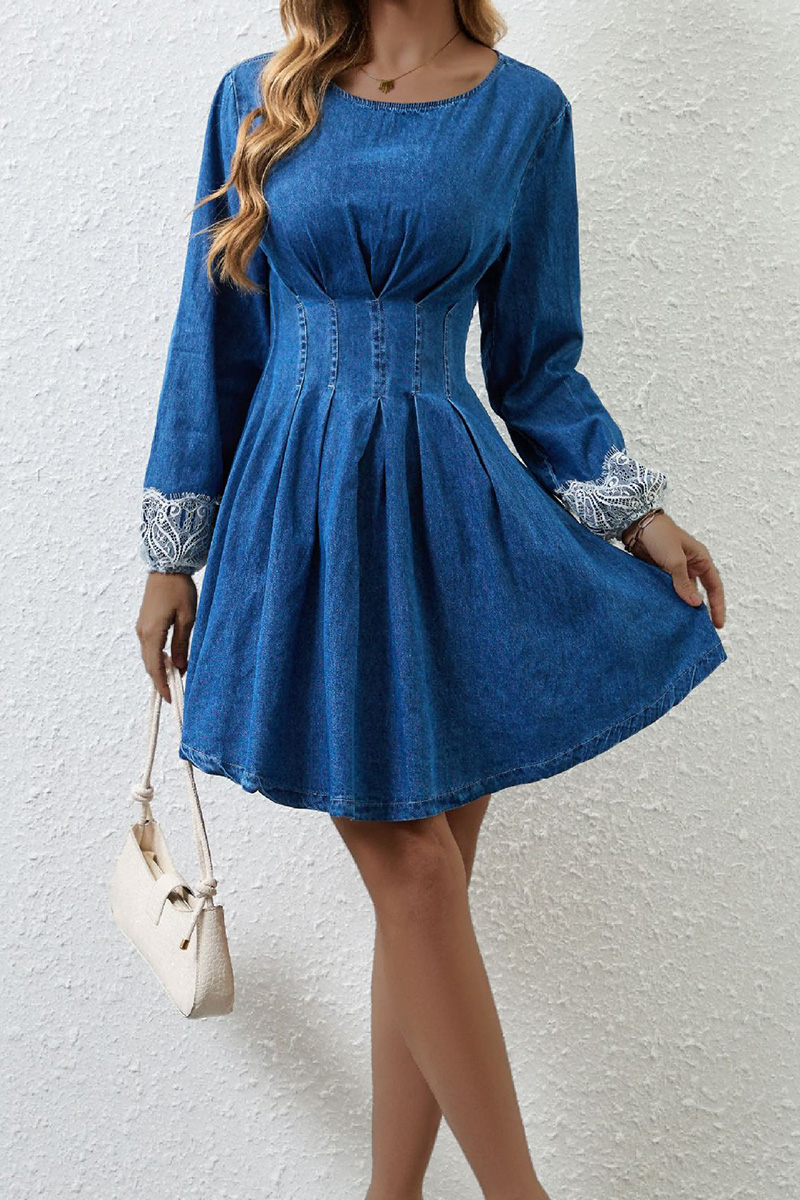 Women's Elegant Waist Defining Denim Maxi Dress With Long Sleeves