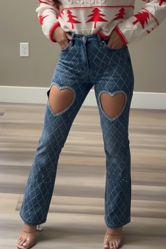Women's Casual Jeans With Heart Shaped Rhinestone Embellishments