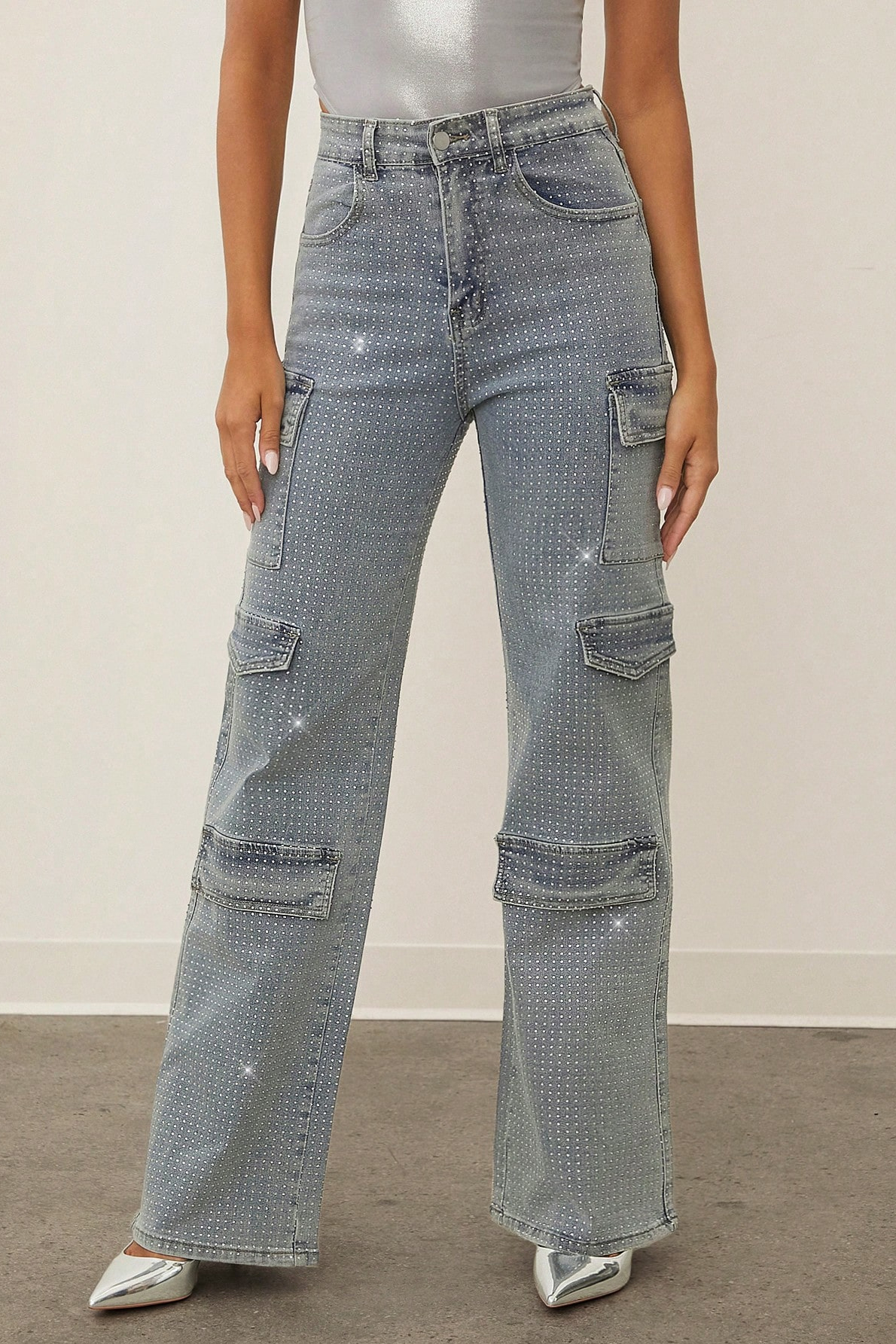 Women's Casual Multi Pocket Rhinestone Embellished Workwear Jeans