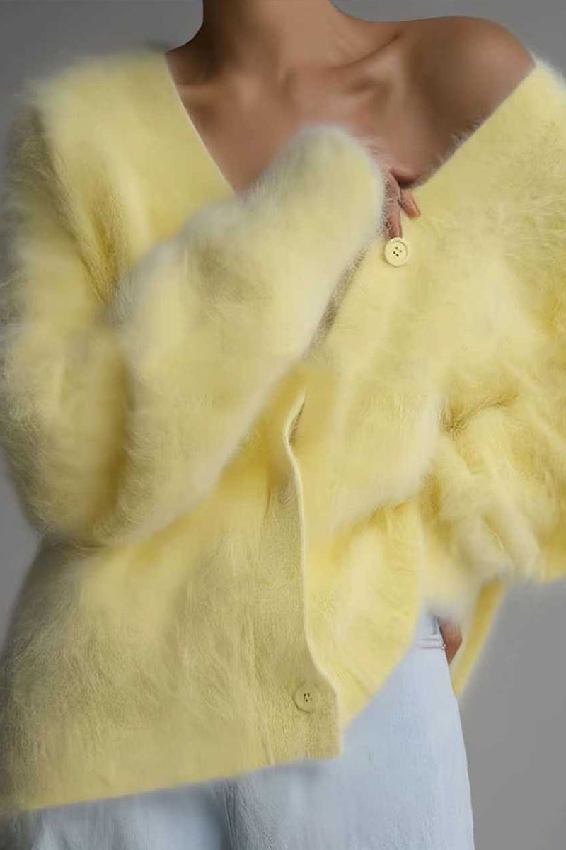 Ladies Chic Oversized Fuzzy Knit Sweater