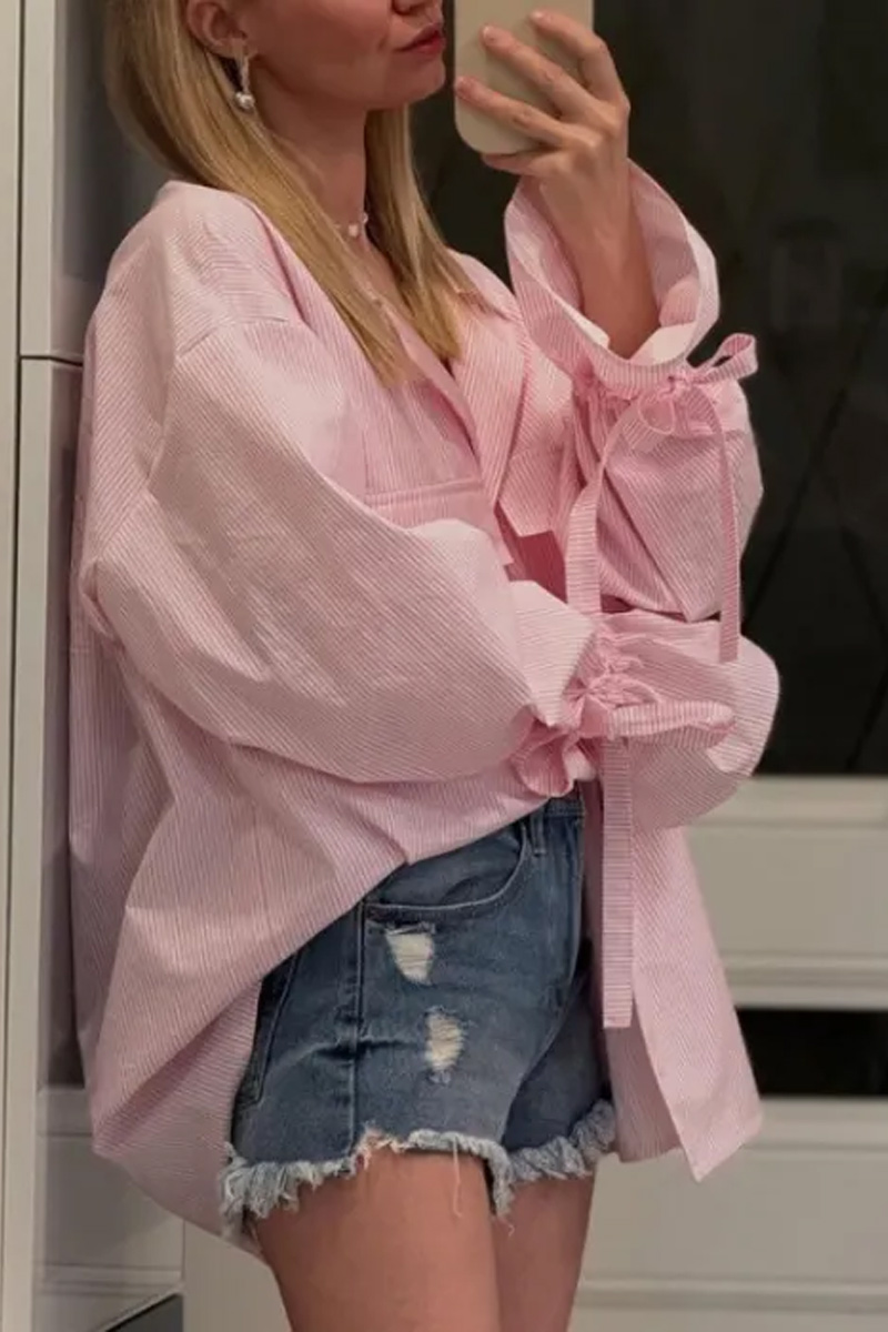 Women's Elegant Striped Loose Fitting Women's Shirt, Fashionable And Versatile, Suitable For Autumn And Winter Seasons, Long Flared Sleeves, Lapel Button Pocket Design, Showing Off Temperament, Street Style